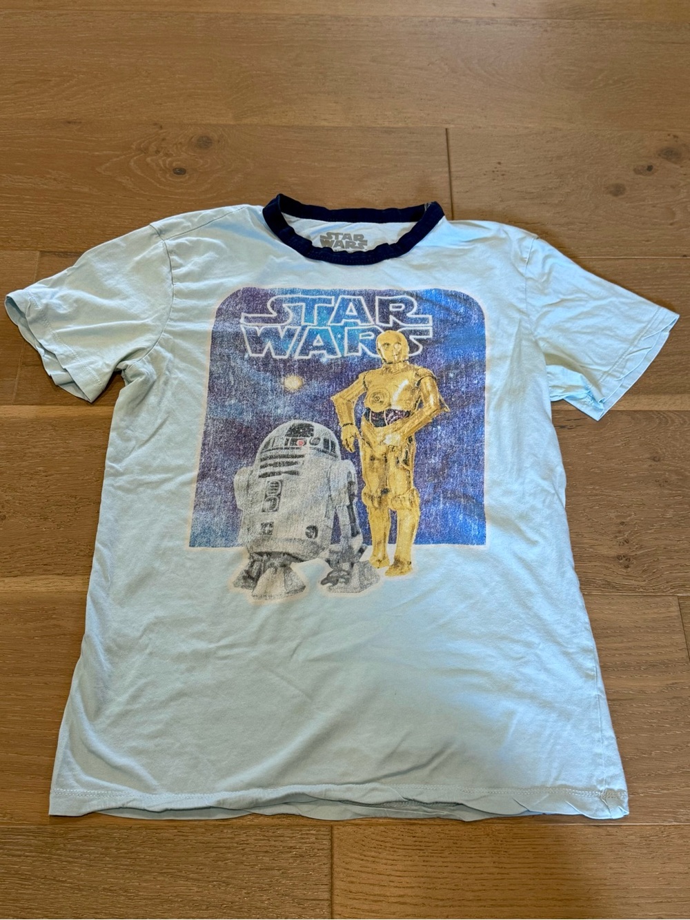 Star Wars R2D2 C3P0 Disney tee SMALL